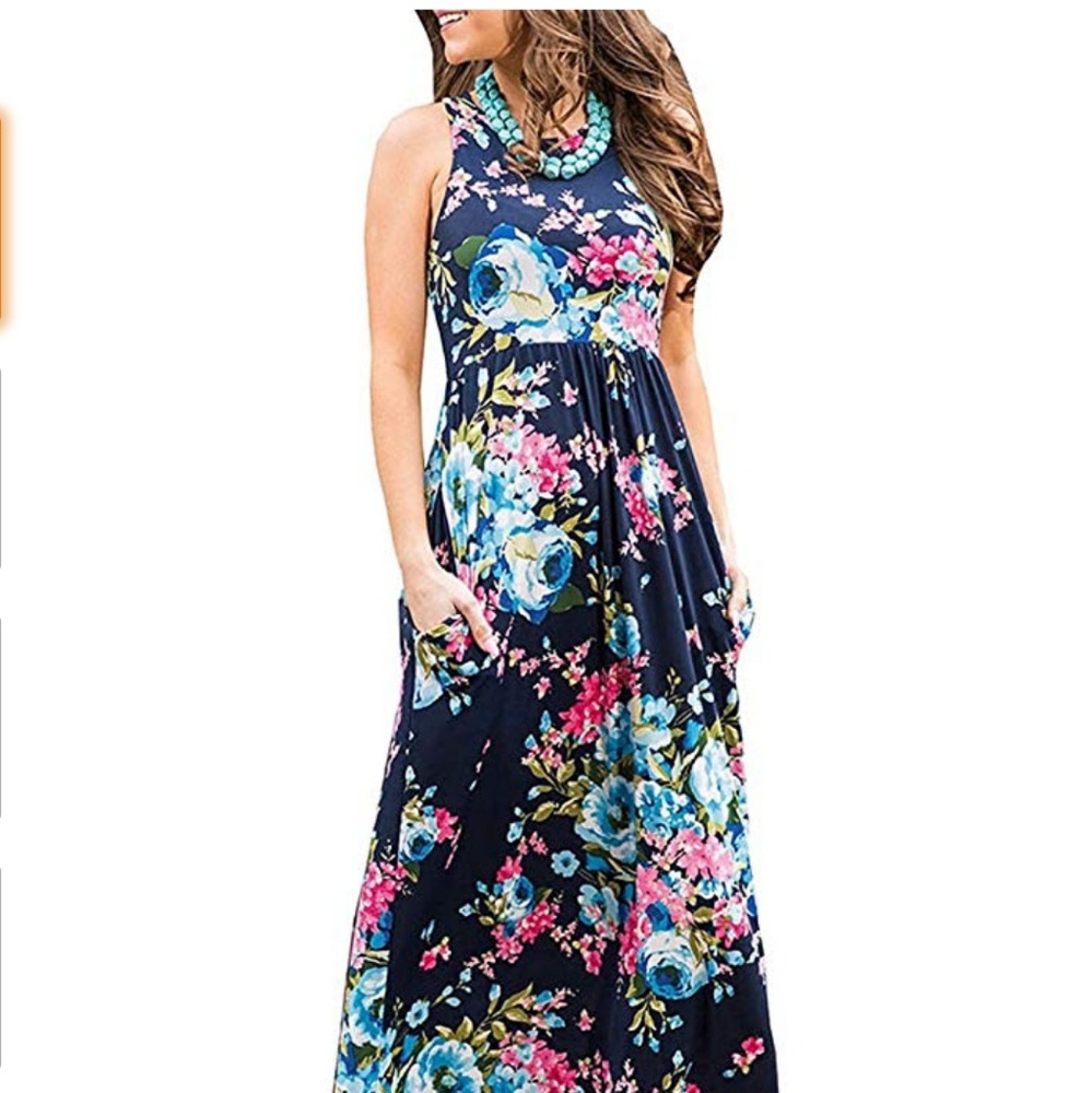 💜 NWOT Pockets! Sleevless Floral Print Maxi Dress